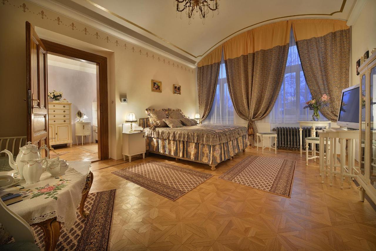 Apartman Dalia Janackovo Nabrezi Prague Exterior photo
